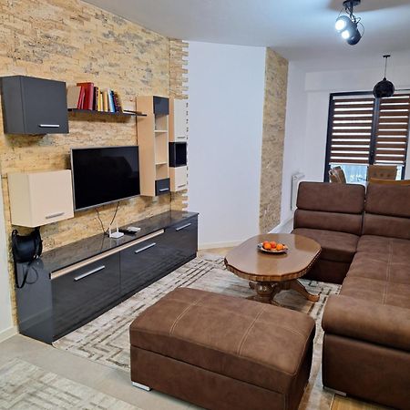 Luxury Apartment At Panorama Residence Vodno Skopje Luaran gambar